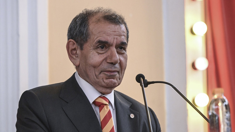 Dursun Özbekten harcama limiti ve transfer sözleri: Rakiplerimizin toplamı, bizim kadar değil