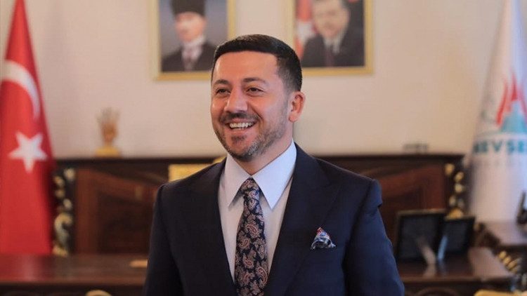 Rasim Arı kimdir, kaç yaşında, nereli Nevşehir Belediye Başkanı Rasim Arı hayatı ve biyografisi Rasim Arı kimdir, kaç yaşında, nereli Nevşehir Belediye Başkanı Rasim Arı hayatı ve biyografisi