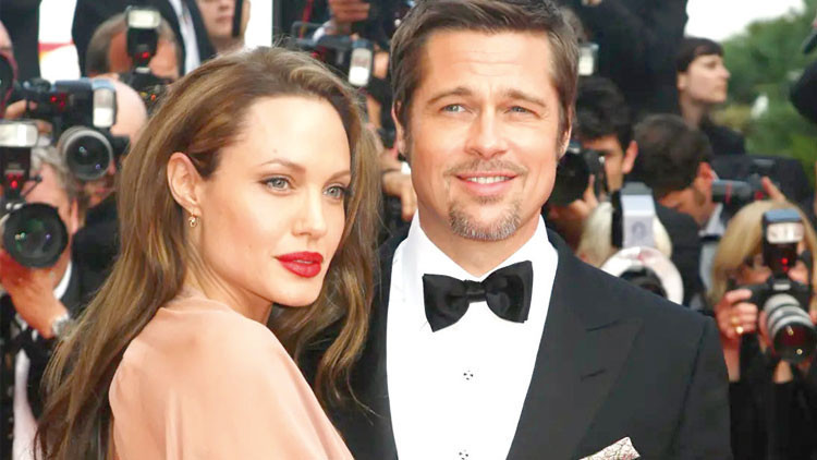 Angelina Jolie itiraf etti: 10 yıldır aşk yaşamadım Angelina Jolie itiraf etti: 10 yıldır aşk yaşamadım