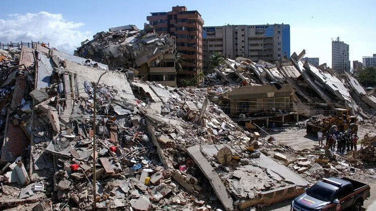 Venezuelada 7 günlük yas ilan edildi Venezuelada 7 günlük yas ilan edildi