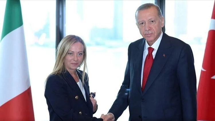 Cumhurbaşkanı Erdoğan, İtalya Başbakanı Meloni ile görüştü Cumhurbaşkanı Erdoğan, İtalya Başbakanı Meloni ile görüştü
