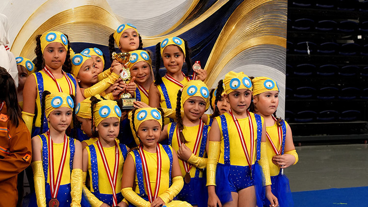 İstanbulda Dans Şov Türkiye Şampiyonası ve Hip Hop Türkiye Şampiyonası heyecanı