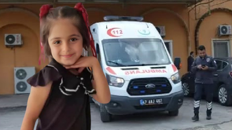 Minibüsün çarptığı 6 yaşındaki çocuk hayatını kaybetti Minibüsün çarptığı 6 yaşındaki çocuk hayatını kaybetti