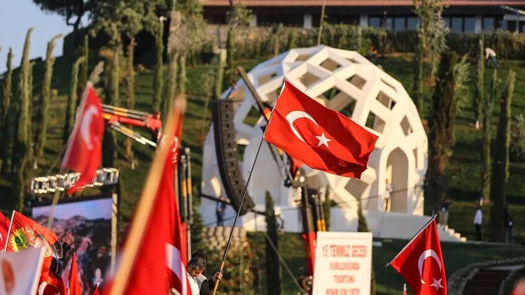 İstanbulda 15 Temmuz şehitleri için 10. yıl anma programı düzenlenecek