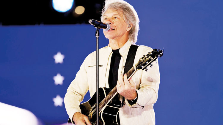 Bon Jovi 4 yıl sonra sahnede Bon Jovi 4 yıl sonra sahnede