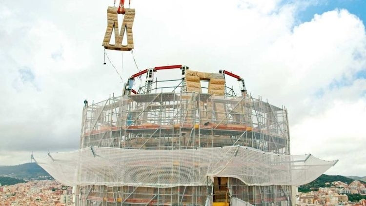Sagrada Familia’ya Henkel teknolojisi