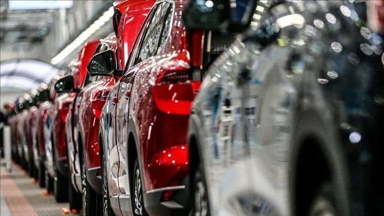Otomotiv ihracatında zirve değişmedi