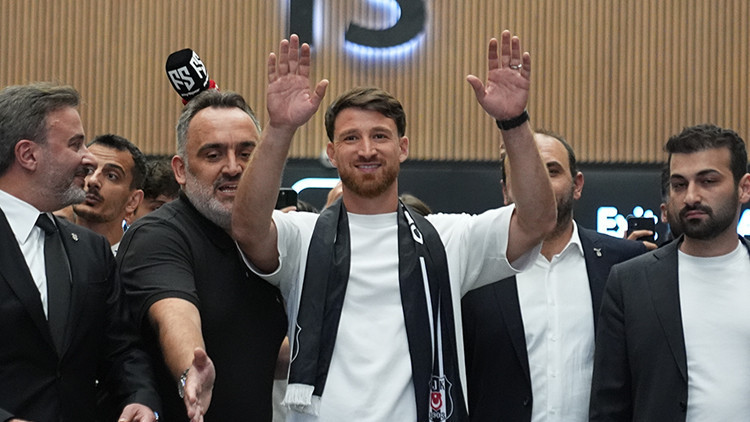 Salih Özcandan Orkun Kökçü açıklaması: Transferimde etkisi var