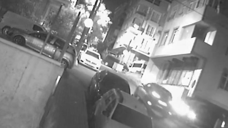 İstanbulda otomobilden rastgele ateş açan 3 kişi tutuklandı