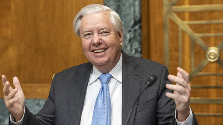 Trumpın müttefiki Senatör Lindsey Graham hayatını kaybetti Trumpın müttefiki Senatör Lindsey Graham hayatını kaybetti