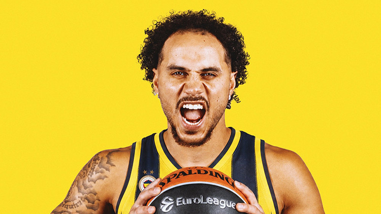 Shane Larkin resmen Fenerbahçede
