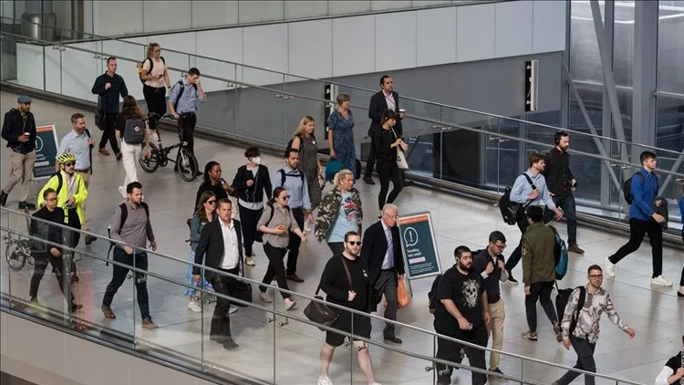 Alman devinde büyük kıyım! On binlerce kişi işten çıkarılacak