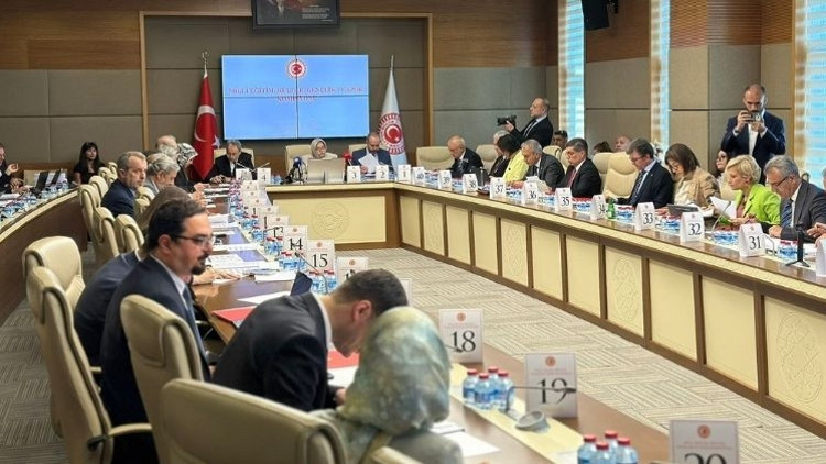 Öğrenci affına ilişkin düzenlemeleri içeren kanun teklifi, komisyonda Öğrenci affına ilişkin düzenlemeleri içeren kanun teklifi, komisyonda