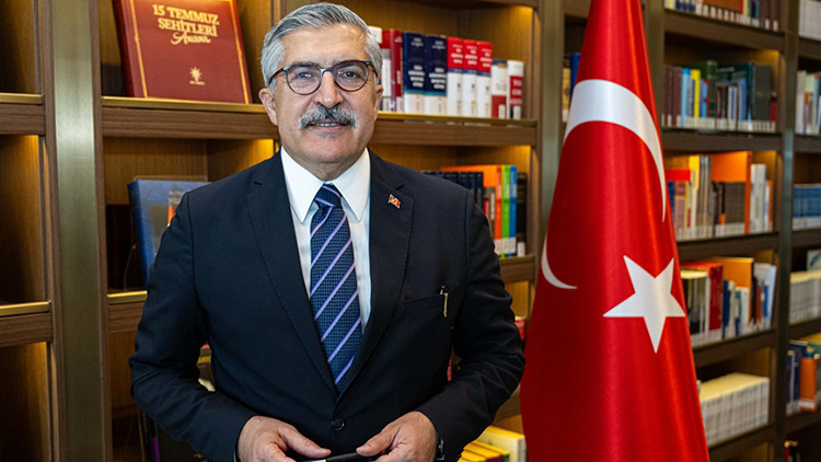 Hüseyin Yayman: FETÖ darbe girişimi önceki darbeler gibi bir darbe değildir