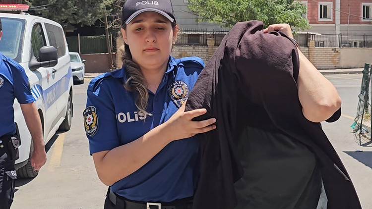Hemşireler müdahale edince kaçtı Hemşireler müdahale edince kaçtı
