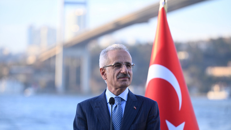 Doğu Akdenizde gemi trafiği yerli ve milli sistemle takip edilecek