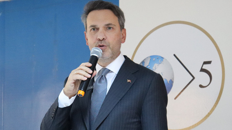 Bakan Bayraktar: Hedefimiz Türkiye’yi enerjide bağımsızlığa kavuşturmak