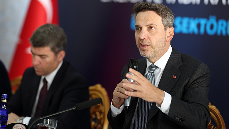 Bakan Bayraktar Amasya’da konuştu: Dışa bağımlılığı bitirdiğimizde Türkiye çok daha müreffeh olacak