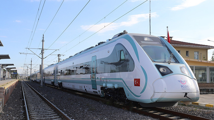 Halkalı-Kapıkule hattına milli tren seti geliyor