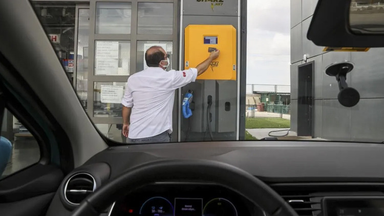 Elektrikli araç alacaklar dikkat Sayı 45 bini aştı