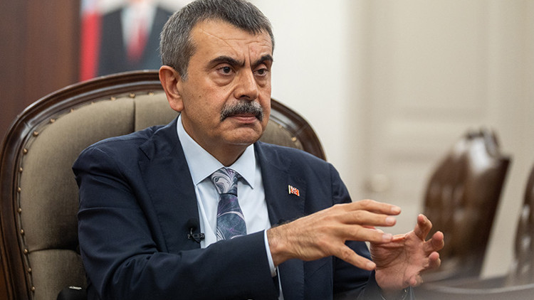 Bakan Tekin: Eğitimde ivme yukarı yönlü