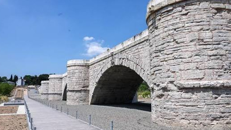 1500 yıllık tarihi köprüsü yeniden hizmete açıldı
