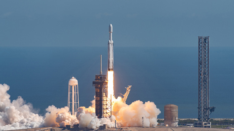 SpaceX gelirlerinde güçlü yükseliş