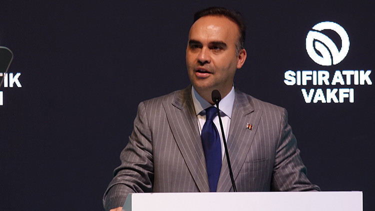 Bakan Kacır: Türkiye’nin ihracatı 278 milyar dolara ulaştı