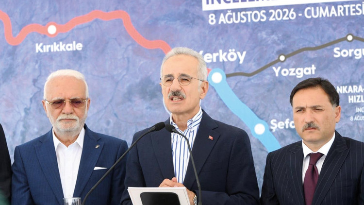 ‘Kayseri-İstanbul arası yolculuk 5 saate düşecek’