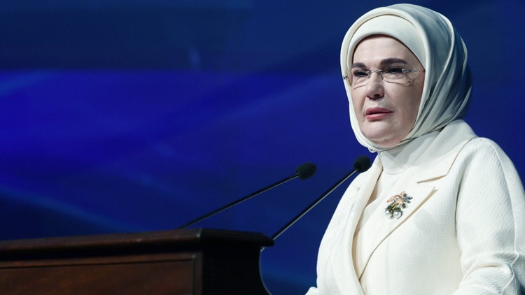 Emine Erdoğan’a Dünya Ekonomik Forumu’ndan özel davet: New York’taki liderler toplantısının açılışını yapacak