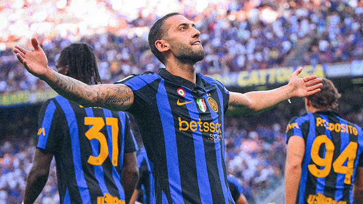 Hakan Çalhanoğlu attı, Inter 4 gollü galibiyetle başladı Hakan Çalhanoğlu attı, Inter 4 gollü galibiyetle başladı