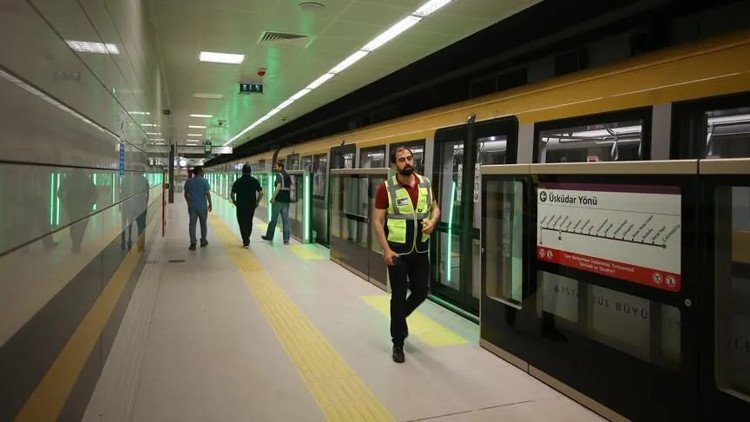 Resmi Gazetede yayınlandı... 30 Ağustosta bazı metro seferleri ücretsiz olacak Resmi Gazetede yayınlandı... 30 Ağustosta bazı metro seferleri ücretsiz olacak