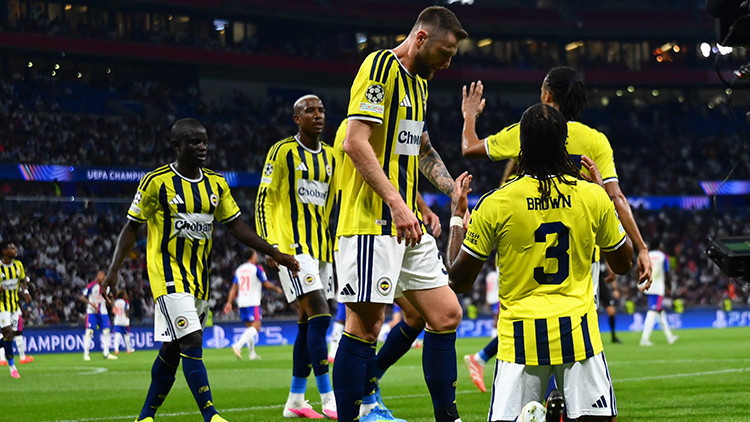 Fenerbahçenin Şampiyonlar Ligindeki muhtemel rakipleri belli oldu Fenerbahçenin Şampiyonlar Ligindeki muhtemel rakipleri belli oldu