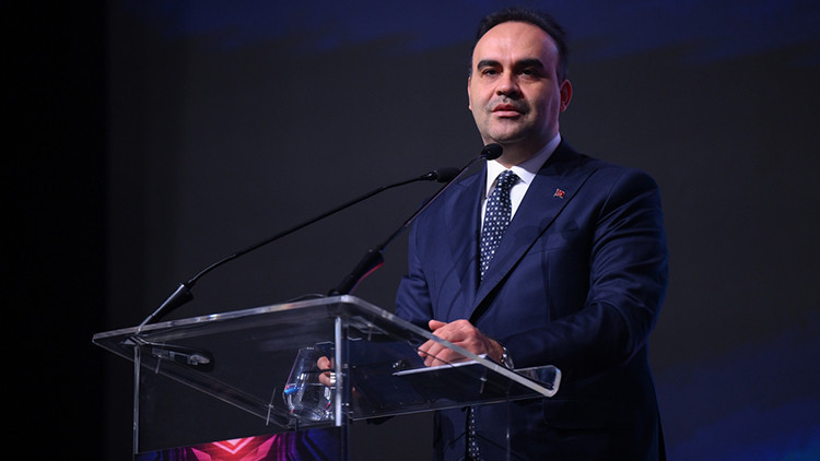 Büyüme rakamları açıklandı, Bakan Kacır yeni hedefi işaret etti