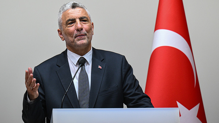 Bakan Bolattan büyüme değerlendirmesi