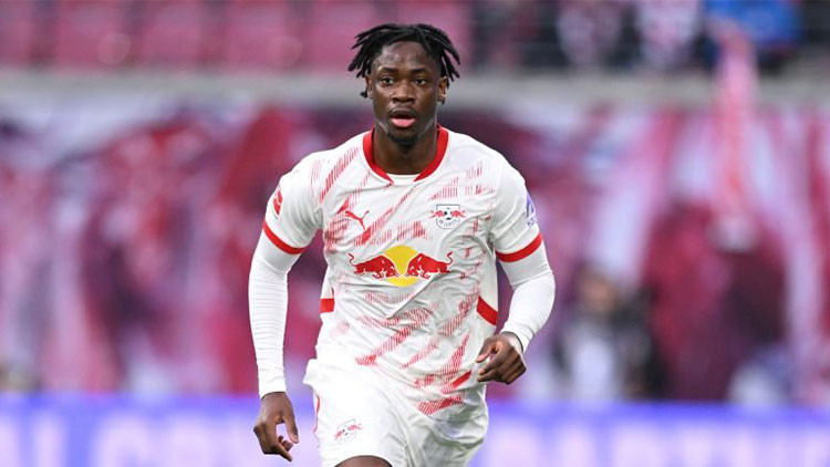 Galatasaray, Bitshiabu transferini KAPa bildirdi