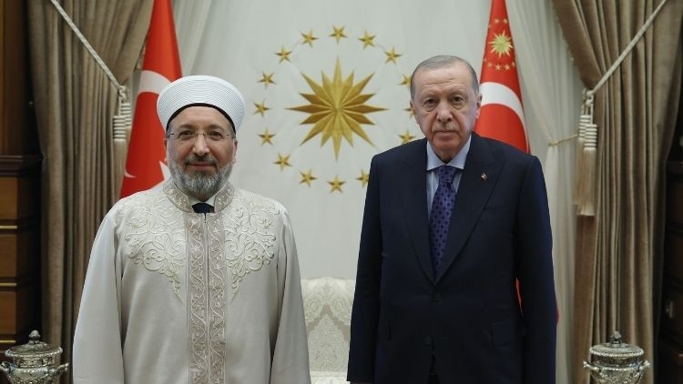 Cumhurbaşkanı Erdoğan, Diyanet İşleri Başkanı Arpaguşu kabul etti