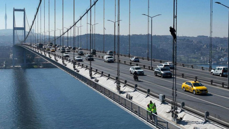 Köprü ve otoyollar için 30 yıllık özelleştirme kararı