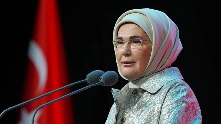 Emine Erdoğandan yeni eğitim dönemi mesajı Emine Erdoğandan yeni eğitim dönemi mesajı