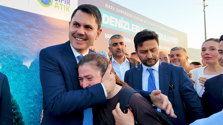 Gözyaşları içinde teşekkür etti: Hakkınızı helal edin