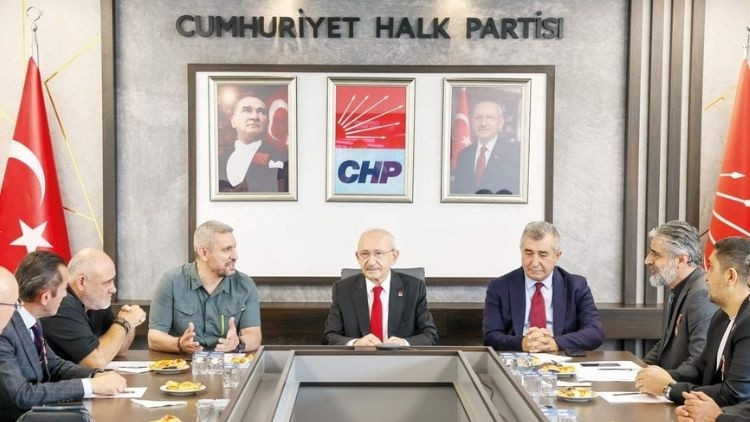 Kılıçdaroğlu, gazilerle bir araya geldi Kılıçdaroğlu, gazilerle bir araya geldi