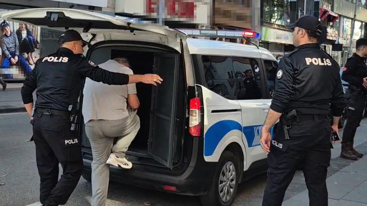  Kadının görüntüleri telefonundan çıktı