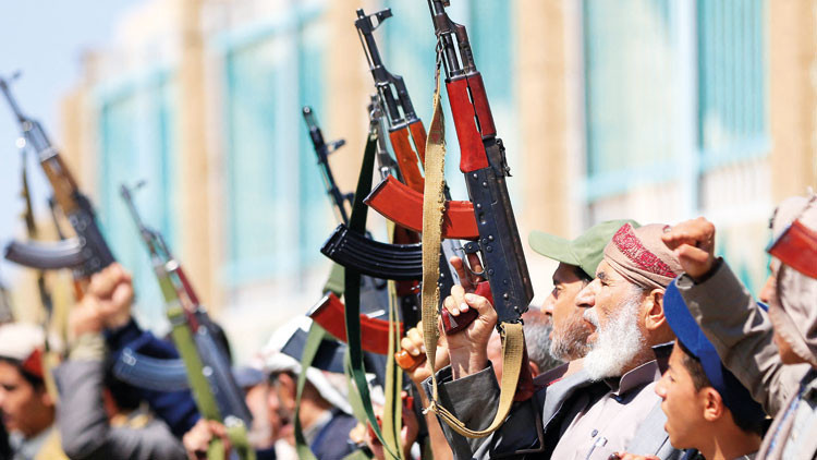 Husilerden Suudi Arabistan’a büyük tehdit... Mekke ve Medine hariç her yer hedef Husilerden Suudi Arabistan’a büyük tehdit... Mekke ve Medine hariç her yer hedef