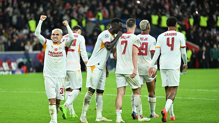Galatasaraydan 25 yıl sonra bir ilk Fransada tarihi galibiyet