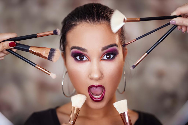 Yeni yıl çok özel makyaj trendleriyle geliyor