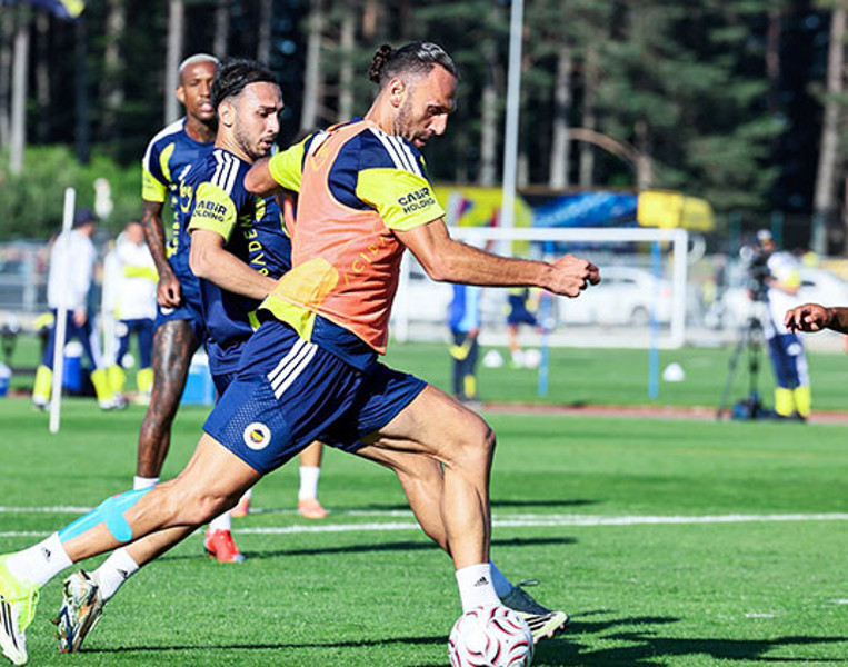 Fenerbahçeden 5 futbolcu için sakatlık açıklaması