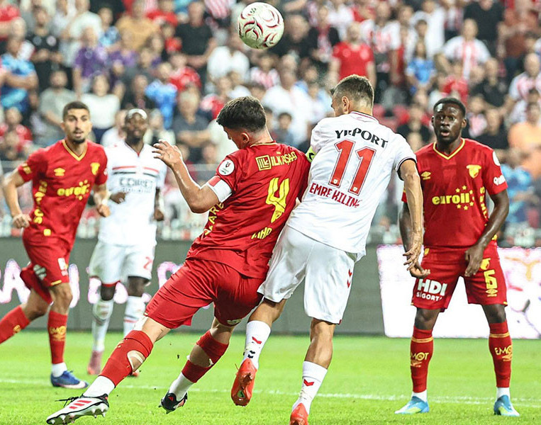 Samsundaki gol düellosunda kazanan çıkmadı