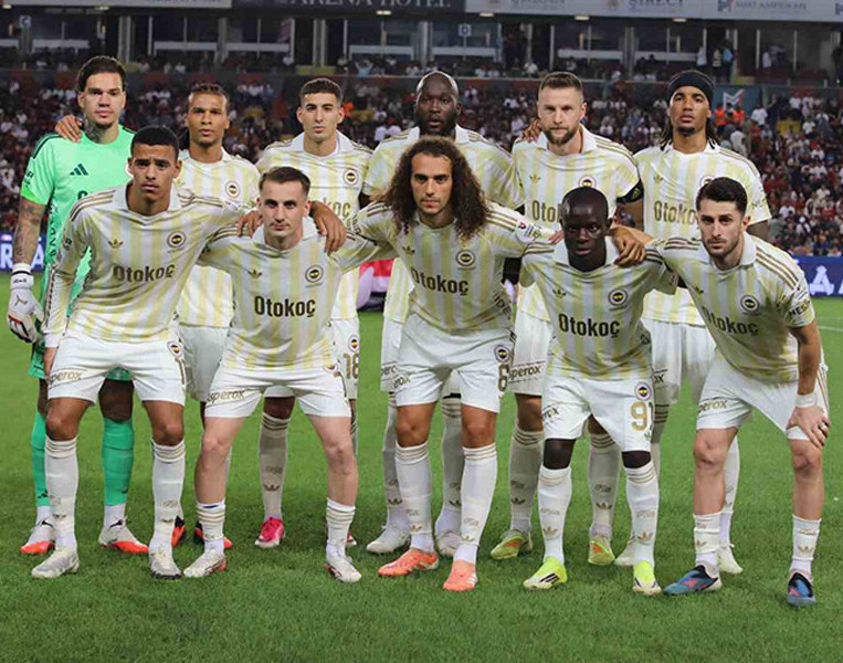 Fenerbahçede sakatlık depremi Menisküsünde yırtık tespit edildi