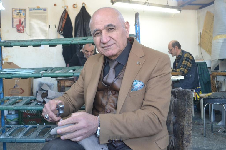 Ayakkabı atölyeleri emeklilere kaldı