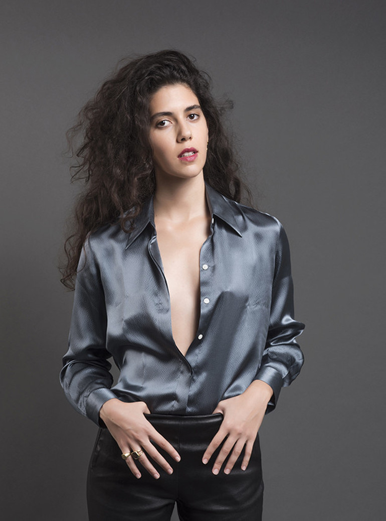 Cemre Ebüzziya: Her ilişkimde terk edilmekten korkarım